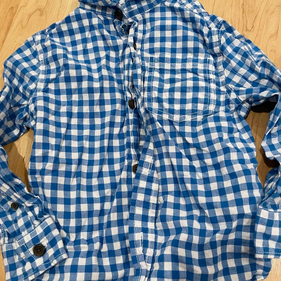 BOYS - #2085 - Size 4/5 - Shirt