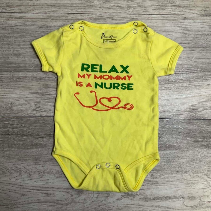 GIRLS - 6/12 Months - Onesie - Semi Play Clothes Condition