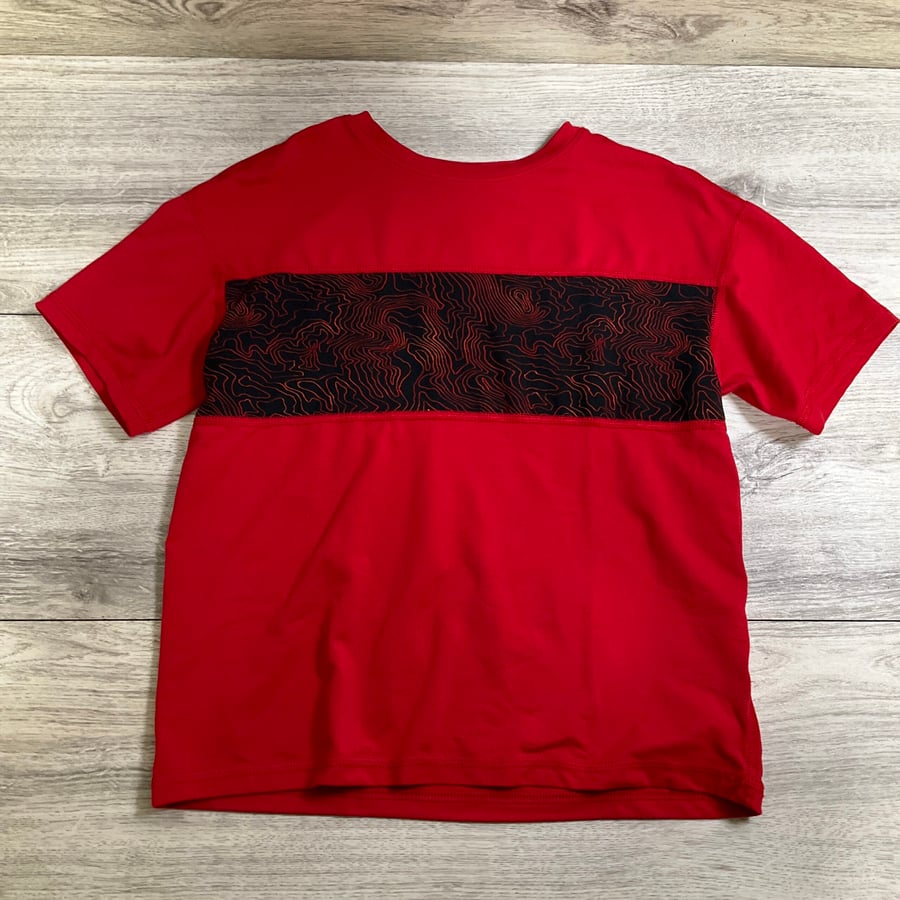 BOYS - Size 8 - Shirt