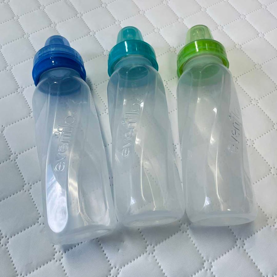 3 Piece Evenflo Bottle Set
