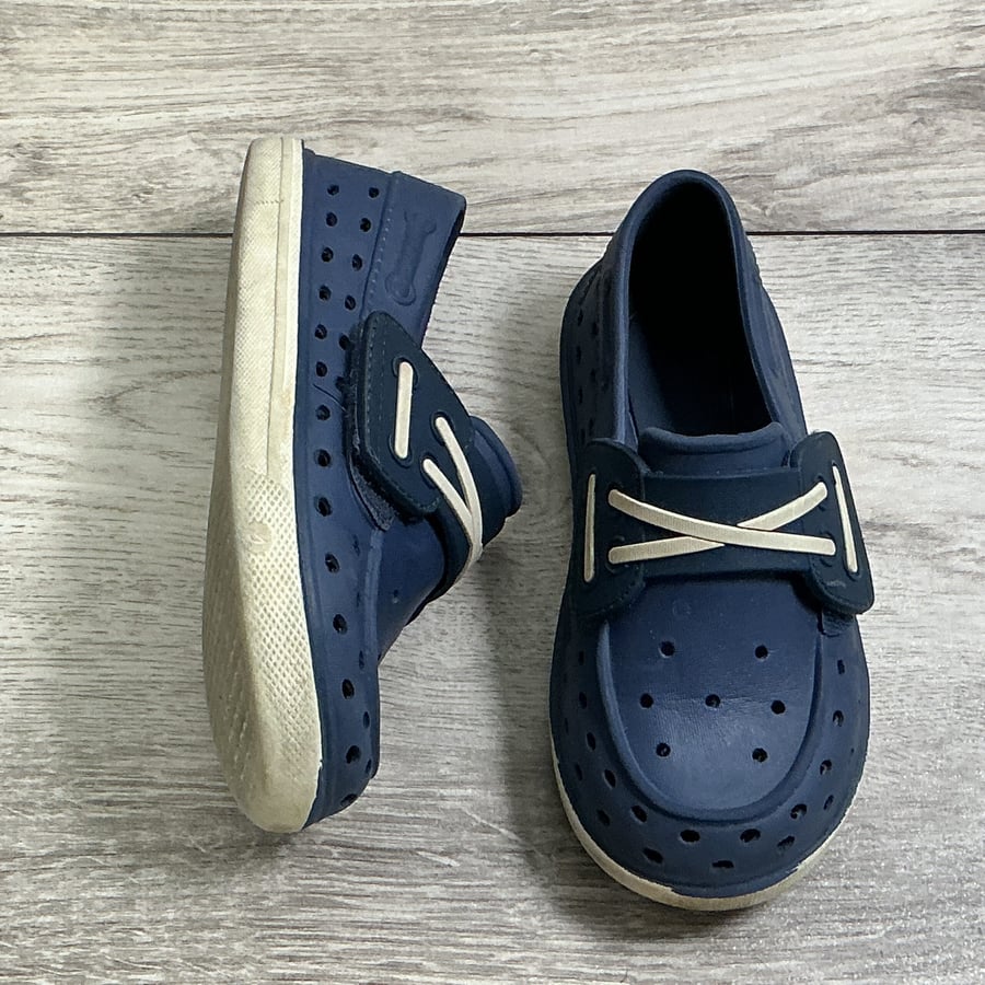 BOYS - Size 10 - Shoes