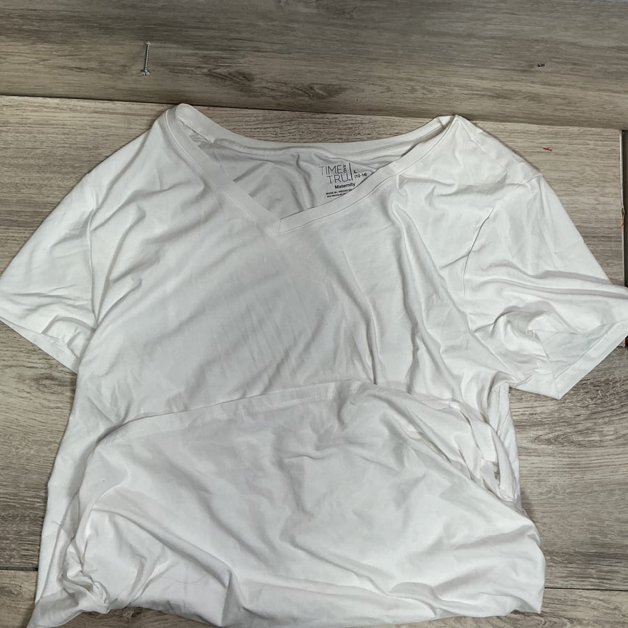 MATERNITY - 12/14 - Shirt
