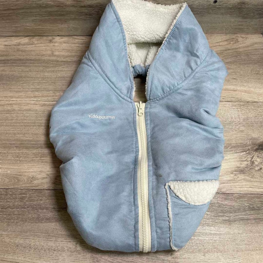 Kiddopotamus Car Seat Cover (Some Marks)