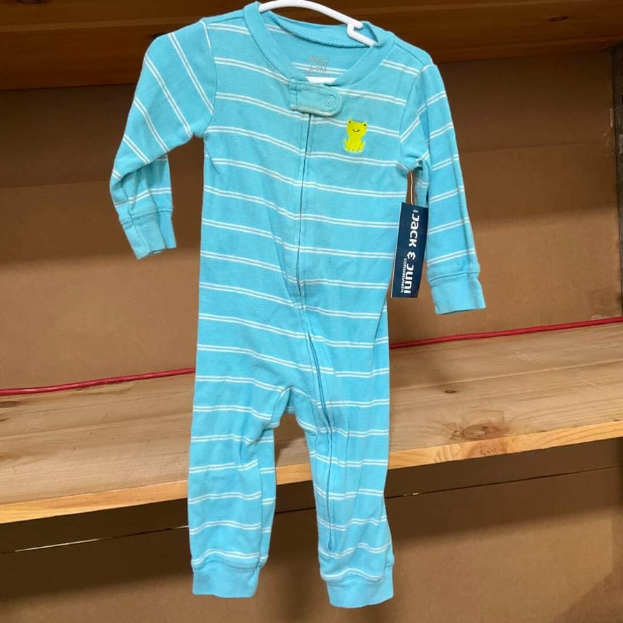 BOYS - 6/9 Month - Sleeper - Play Clothes Condition
