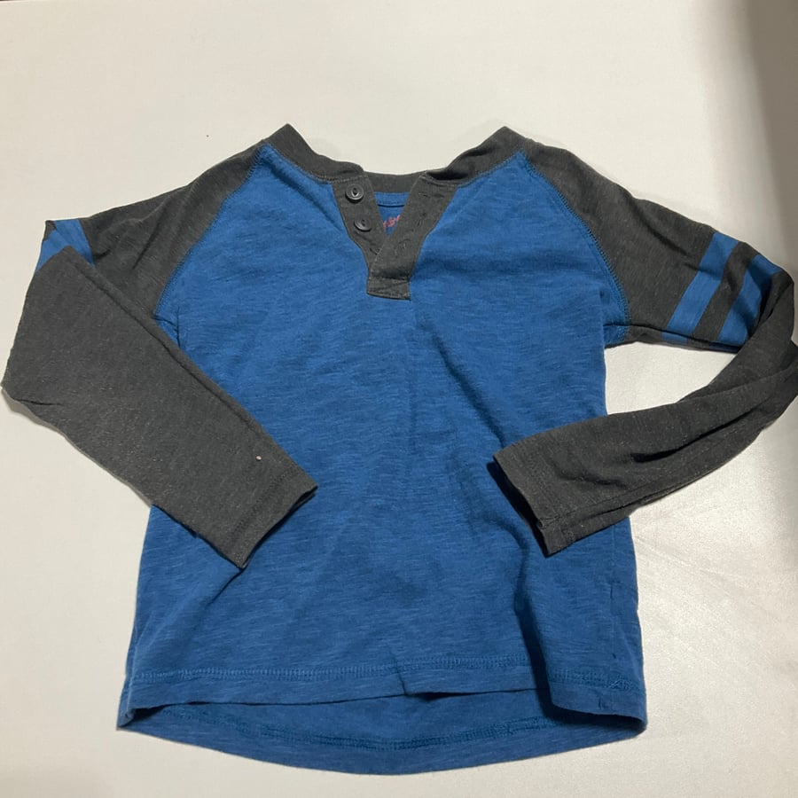BOYS - 5T - Shirt
