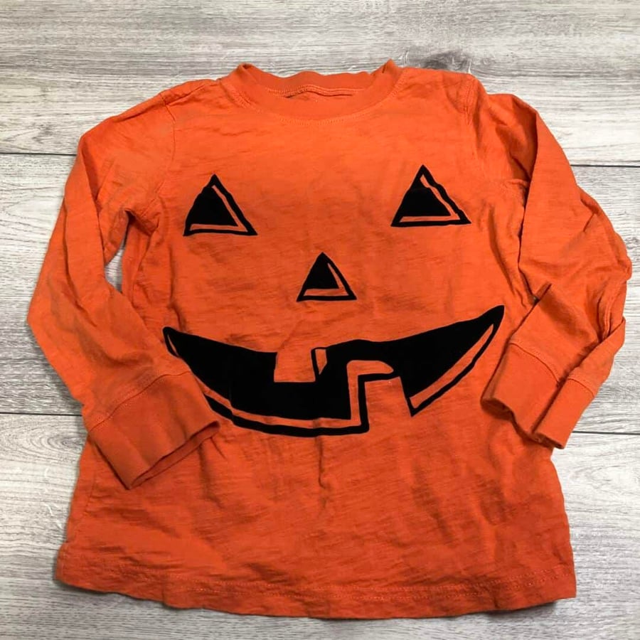 BOYS - Size 5 - Shirt