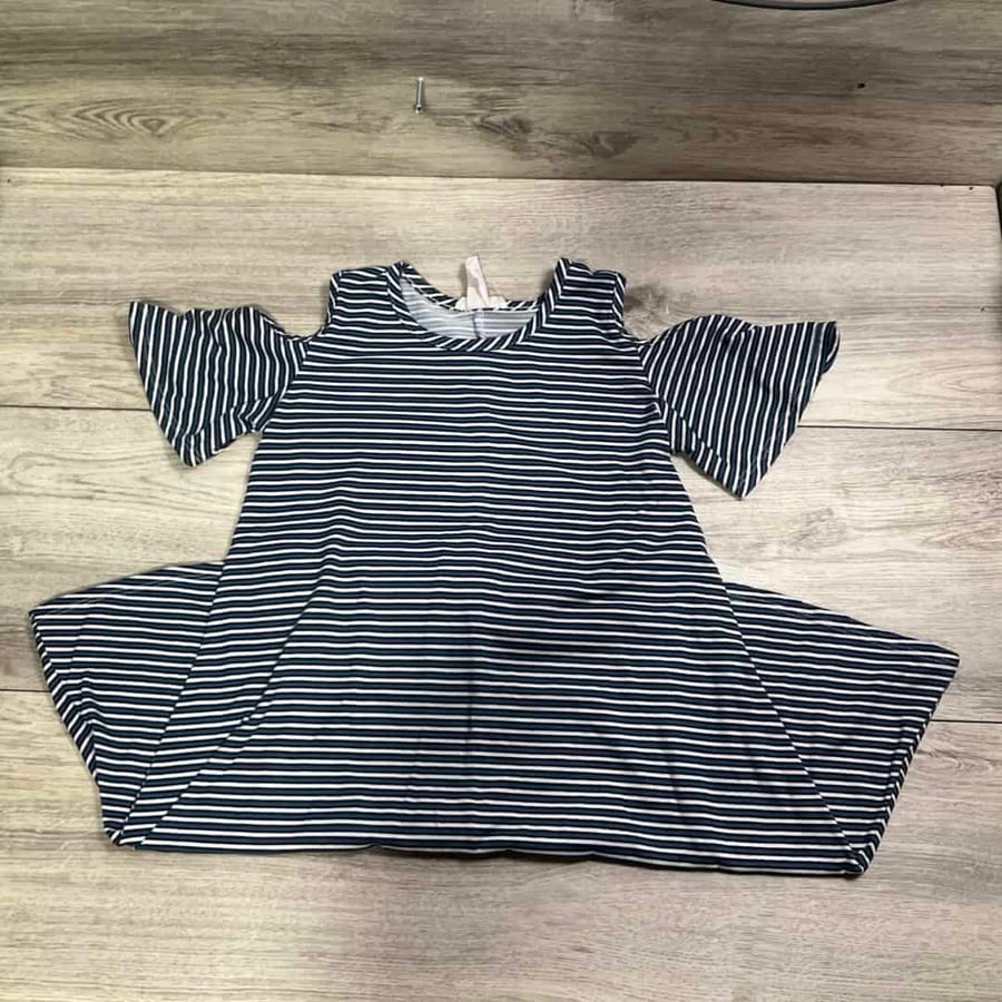 GIRLS - Size 5 - Dress