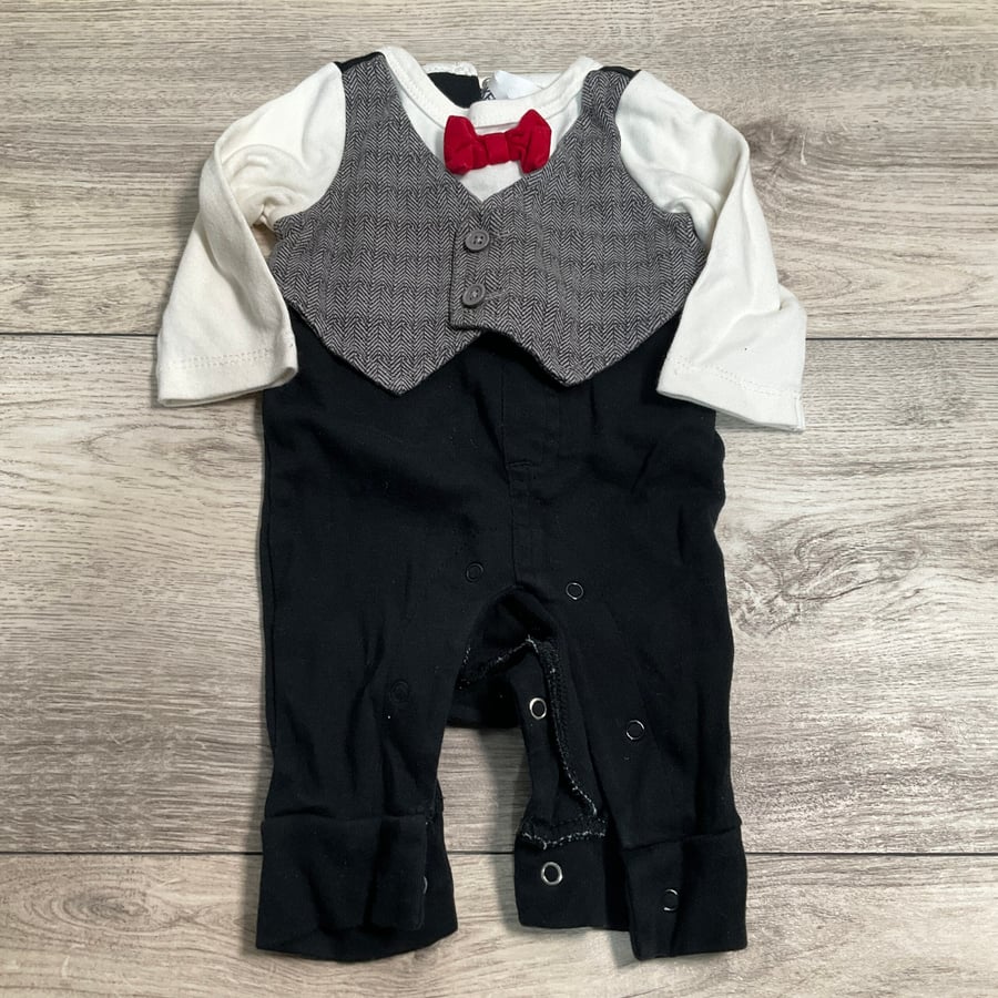 BOYS - Newborn - Outfit