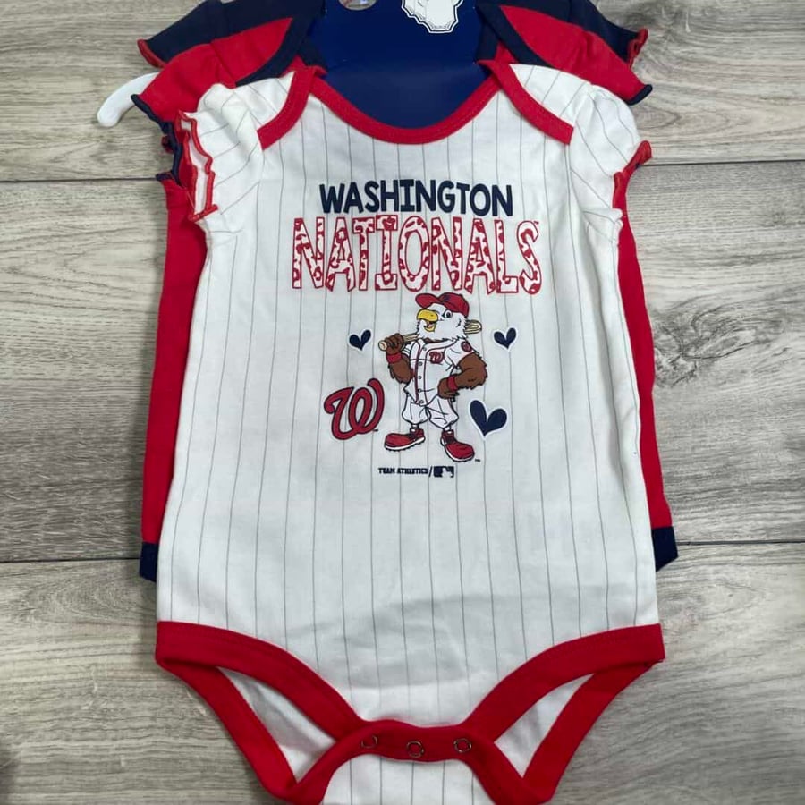 BOYS - 12 Months - Onesie Set - NEW
