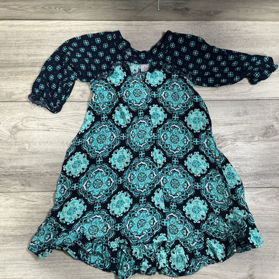 GIRLS - Size 6 - Dress