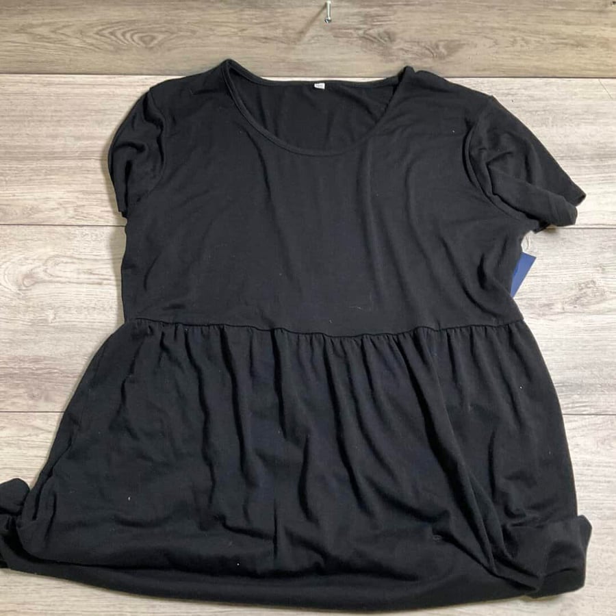 MATERNITY - Size 3x - Shirt