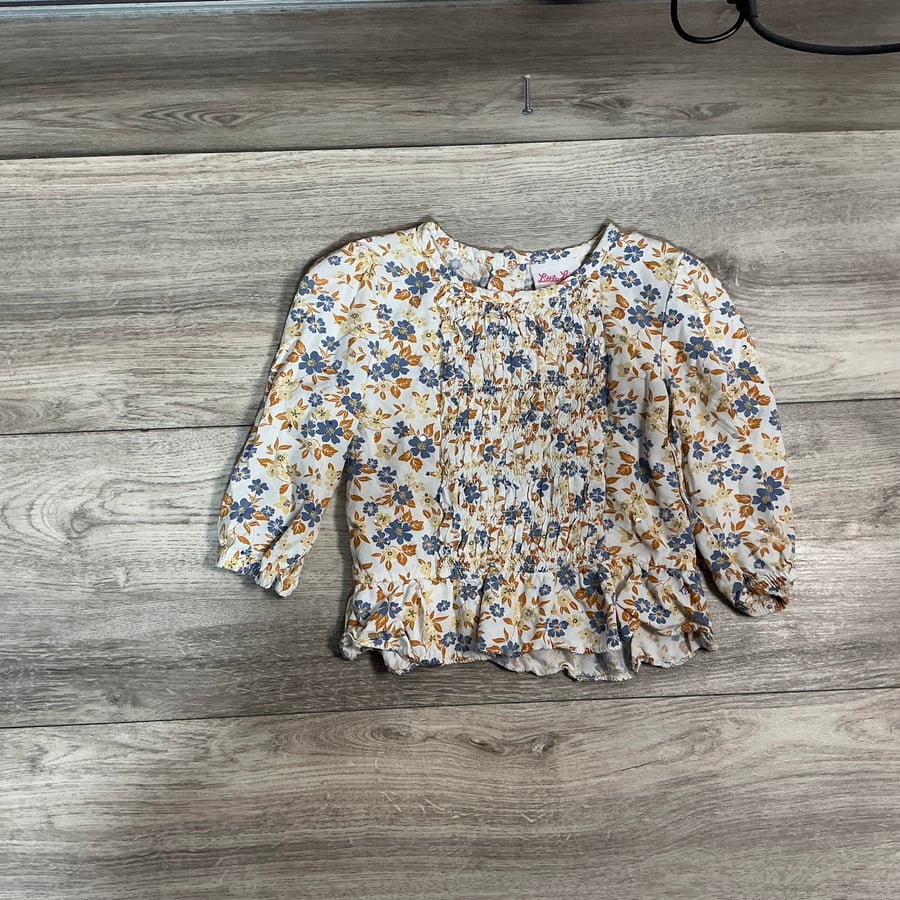 GIRLS - Size 6 - Shirt