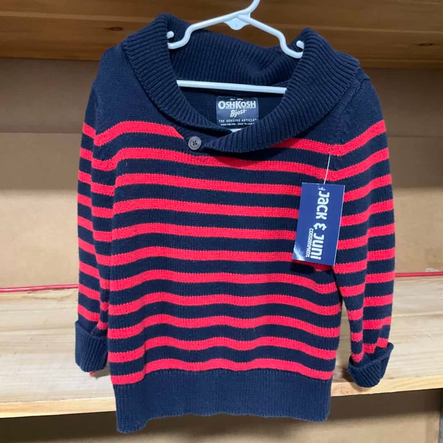 BOYS - 5T - Sweater