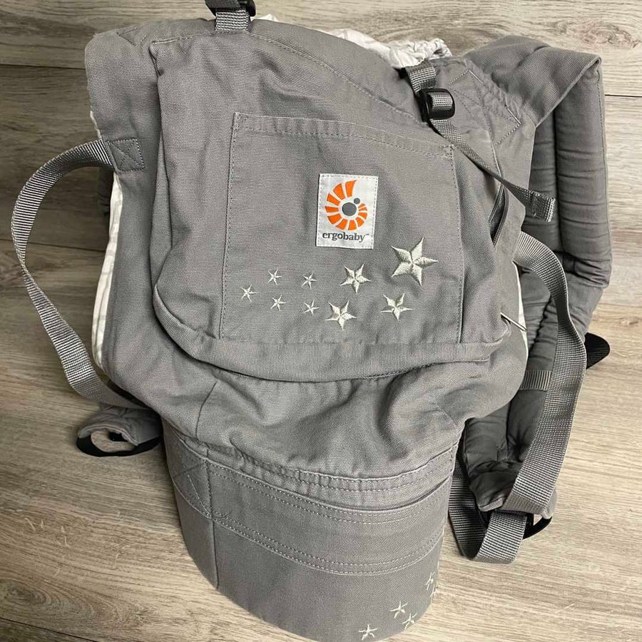Ergobaby 360 Carrier - Original (marks on inside)