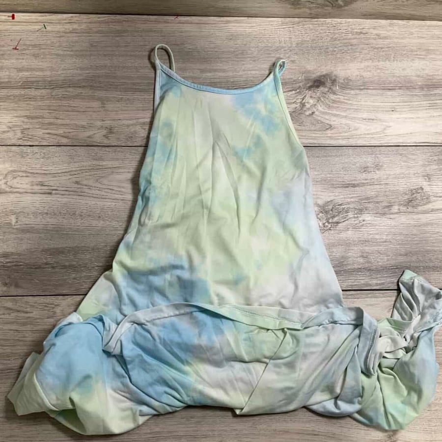 GIRLS - Size Small - Dress