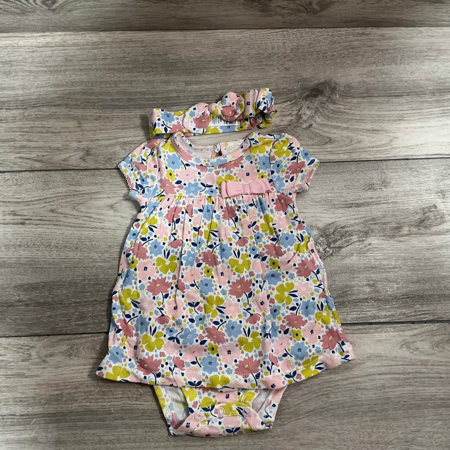GIRLS - 3/6 Month - Outfit Onesie with Bow