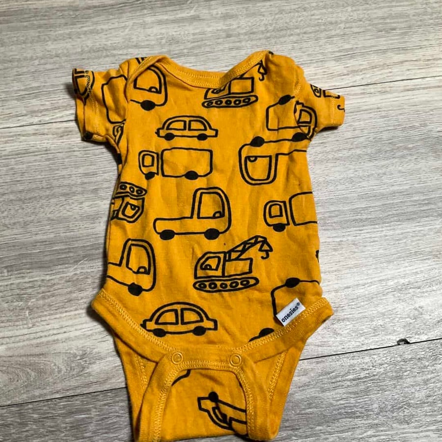 BOYS - Newborn - Onesie