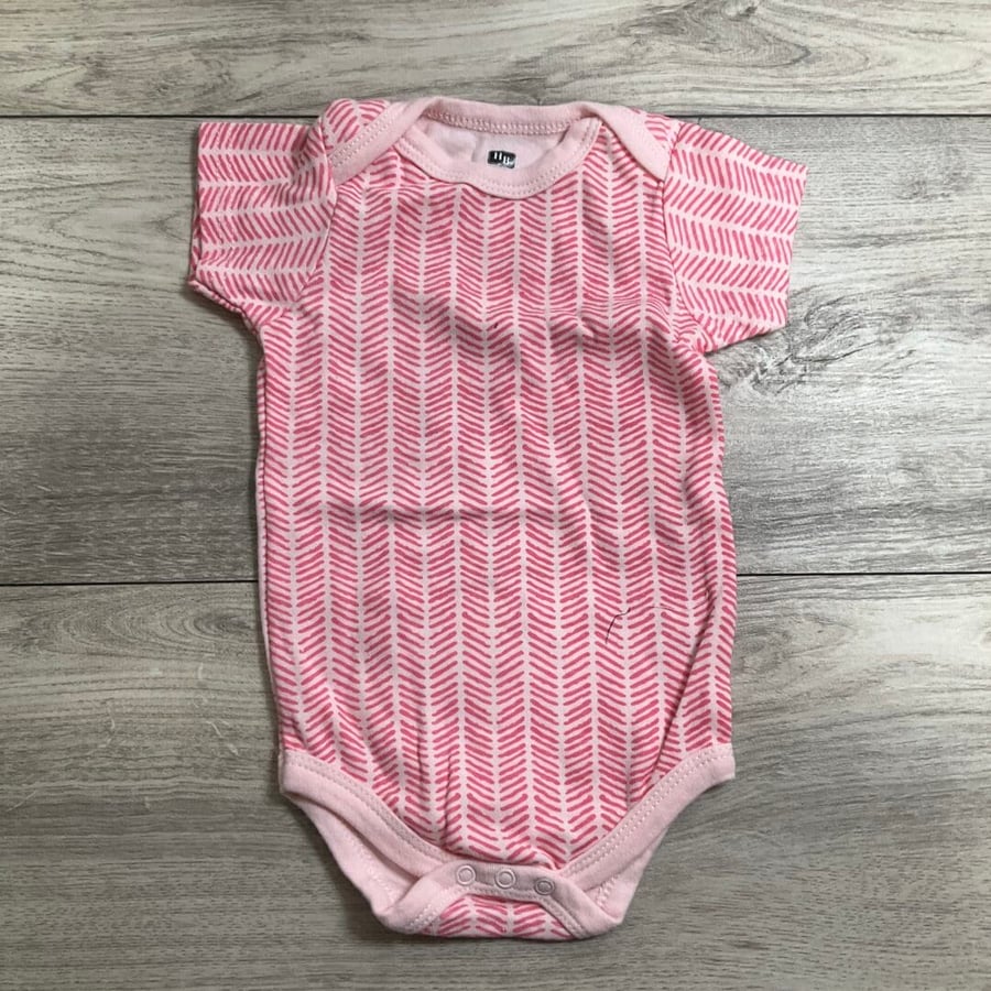 GIRLS - 6/9 Month - Onesie