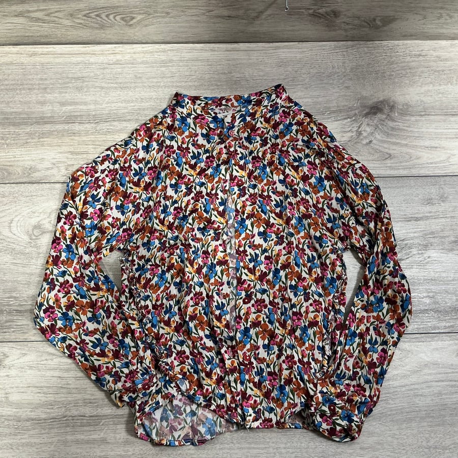 GIRLS - Size 9 - Shirt