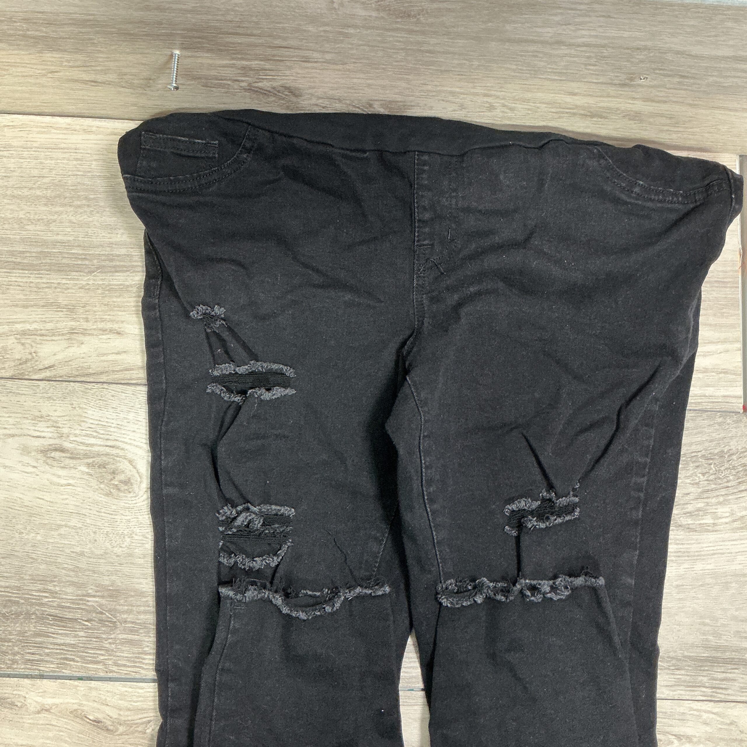 MATERNITY- Size X-LARGE - Pants