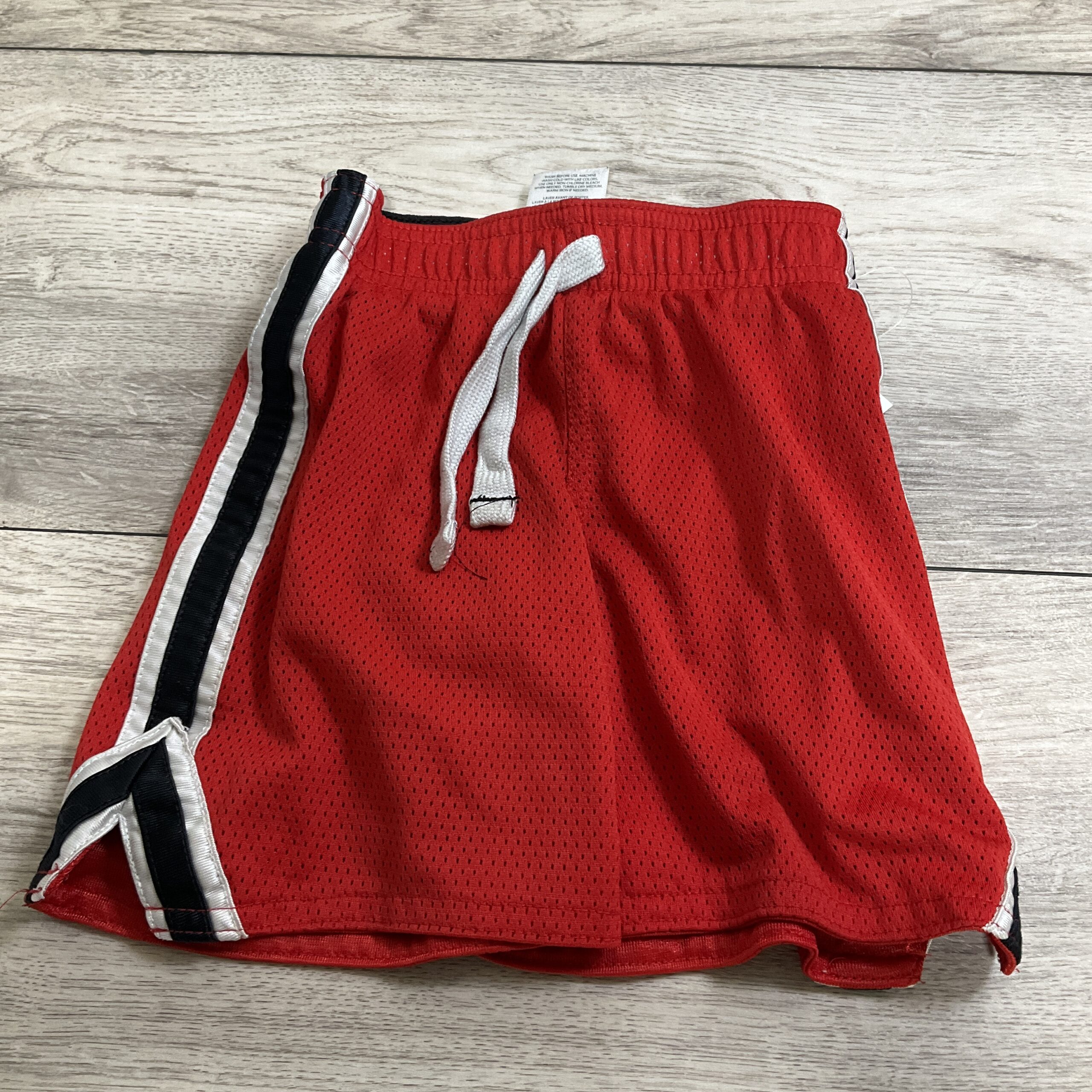 BOYS - 2T - Shorts