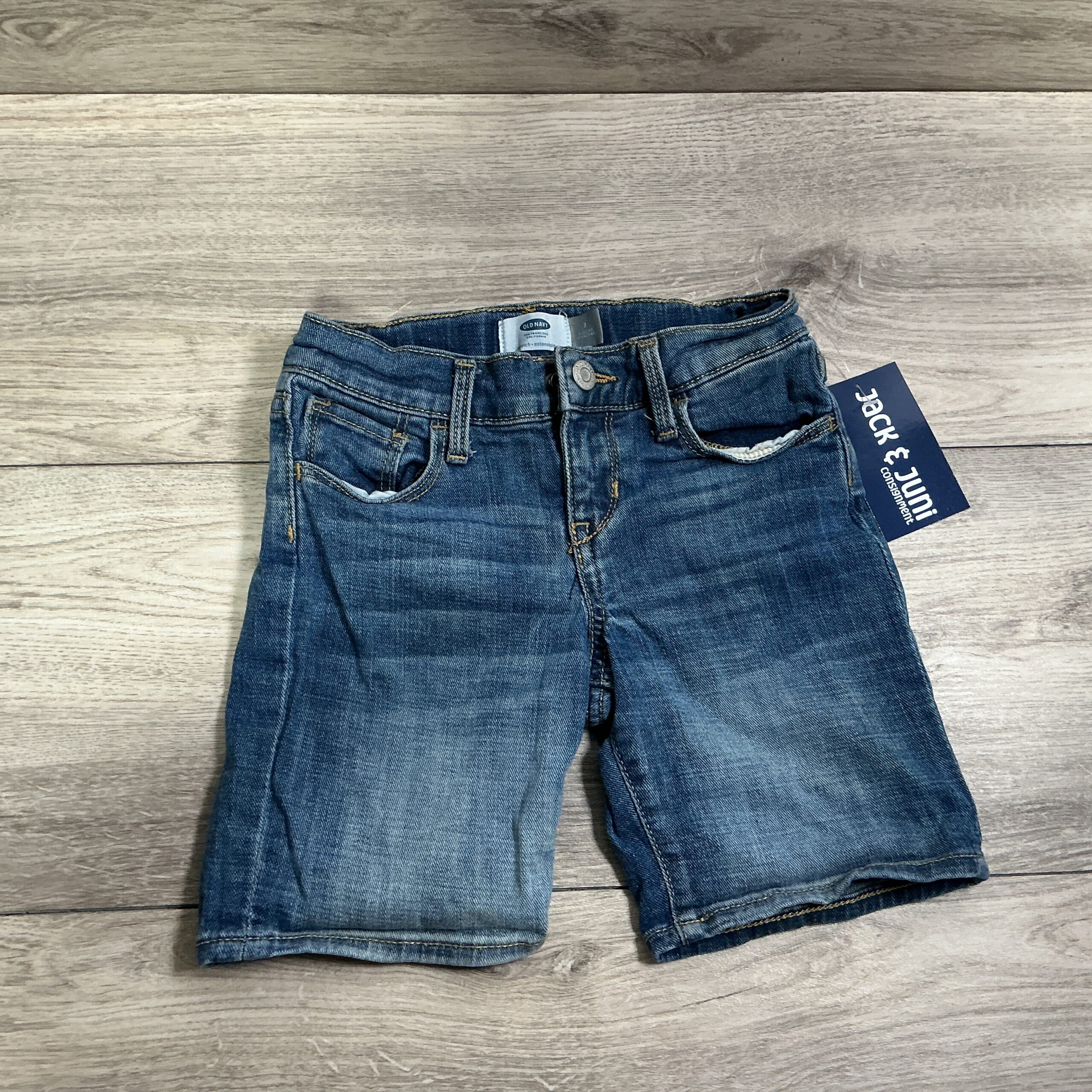 GIRLS - Size 7 - Shorts