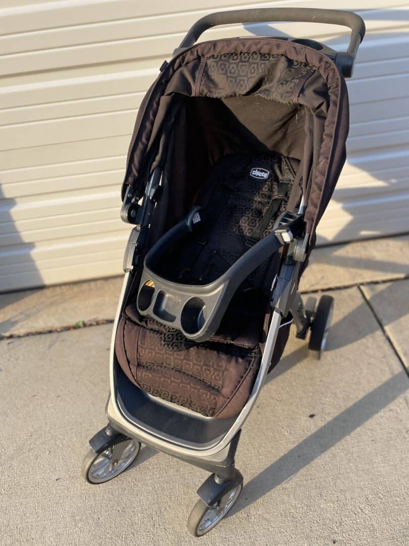 Chicco Bravo Quick-Fold Stroller – Grey