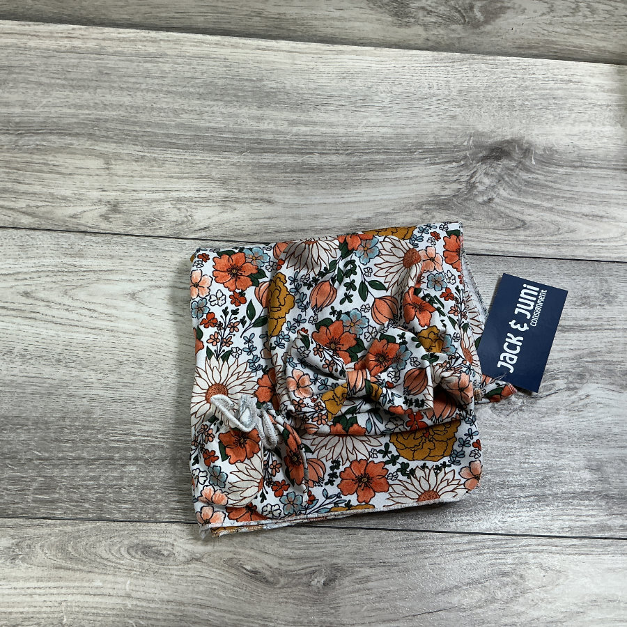 GIRLS - 0/6 Month - Swaddle, Hat, and Mittens