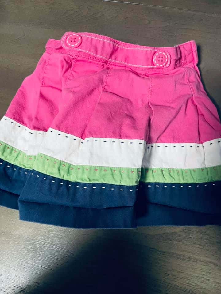 GIRLS - #665 - Size 4 - Skort
