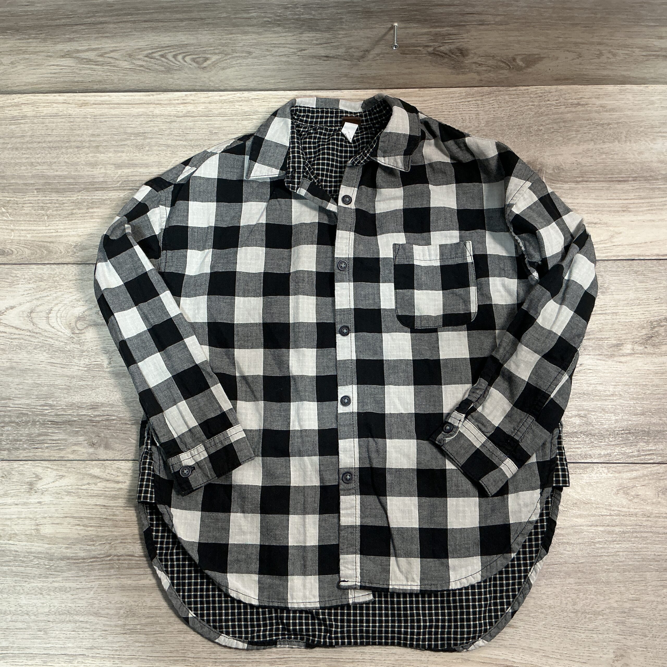 BOYS - Size 10 - Shirt