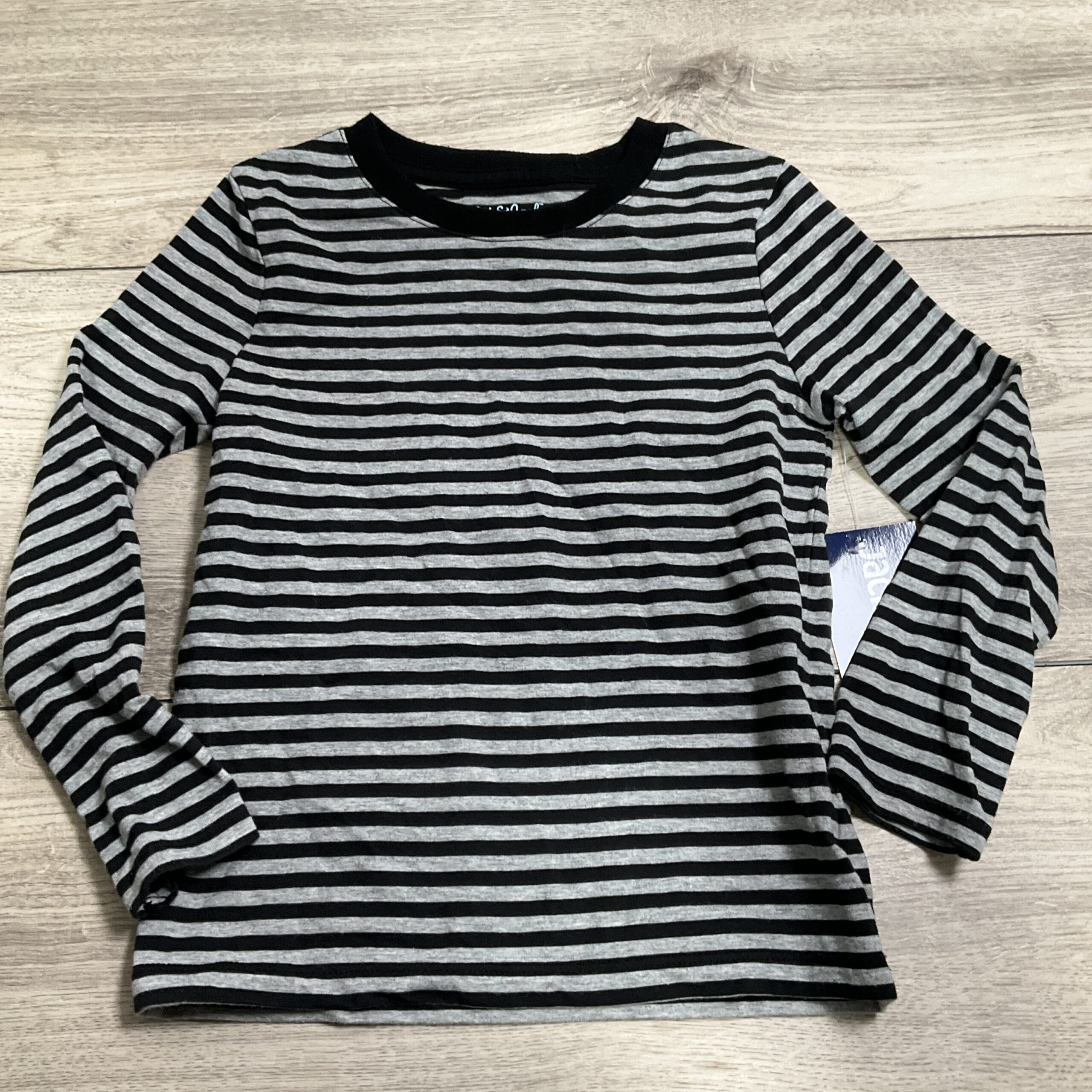 BOYS - 5T - Shirt