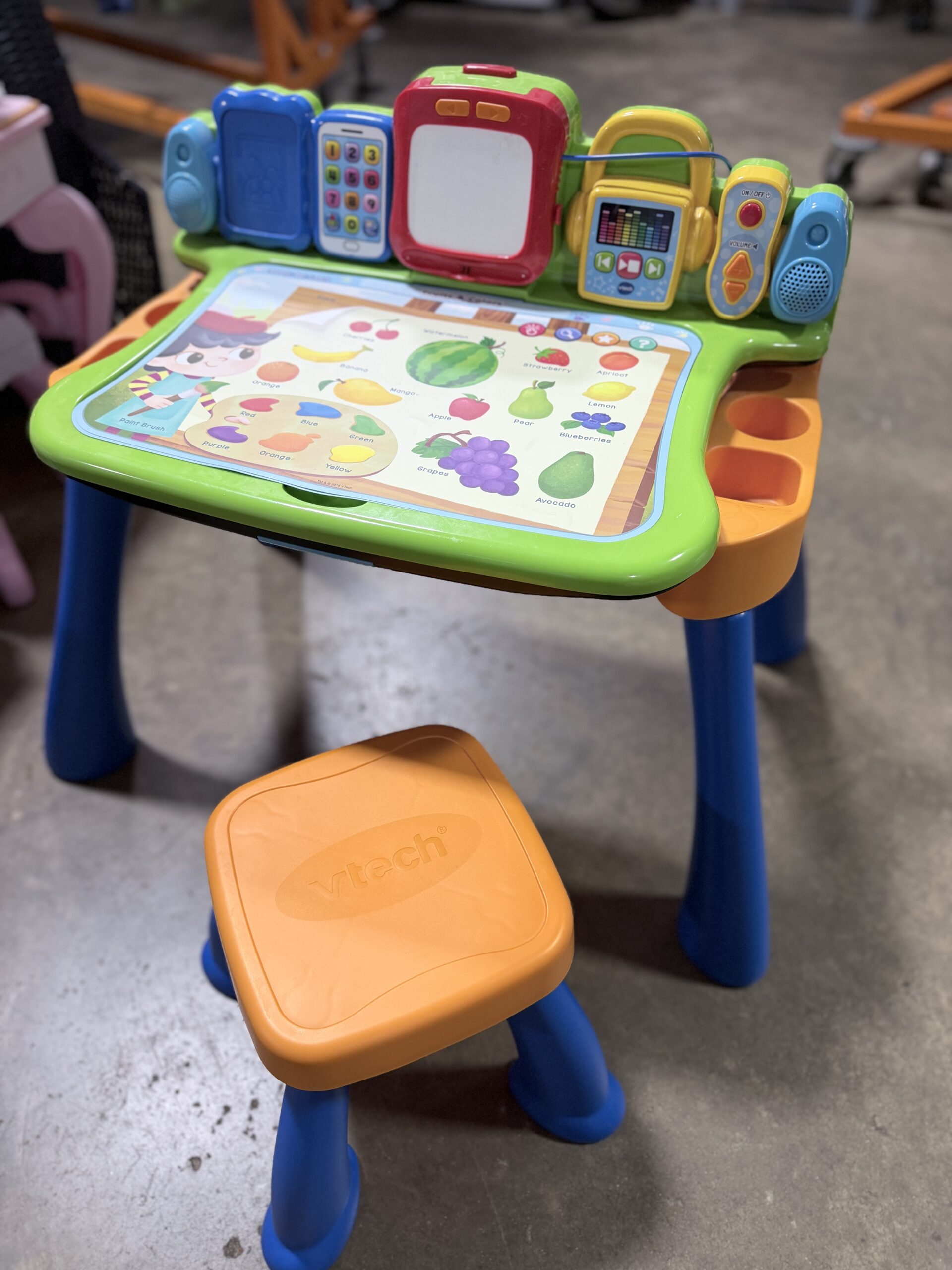VTech Get Ready for School Learning Desk, Multicolor, 22" Tall, Infant and Toddler Toy