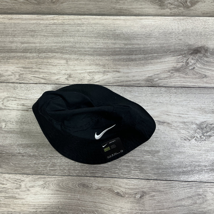 BOYS/GIRLS - Nike Hat - NEW