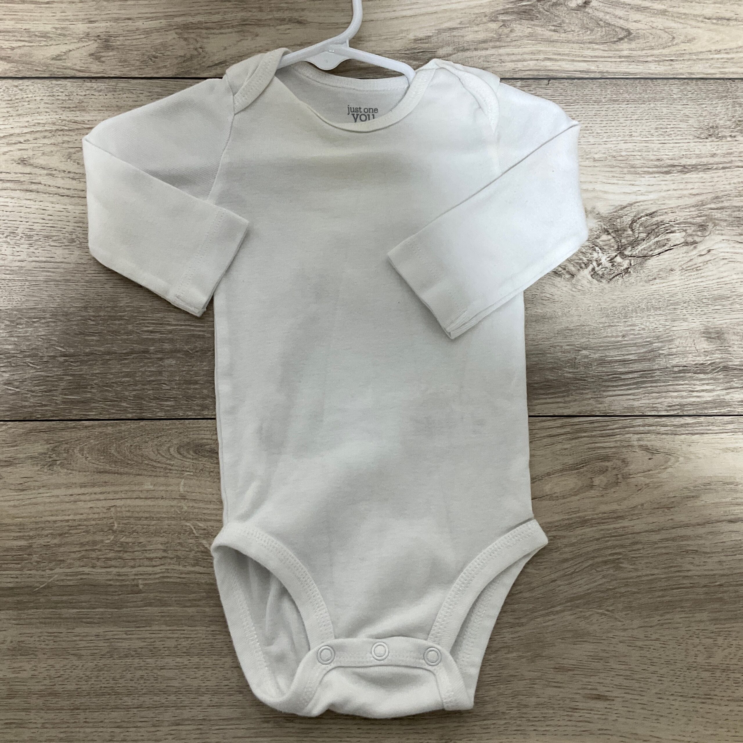 BOYS/GIRLS - 6 Month - Onesie - Heavy Play Clothes
