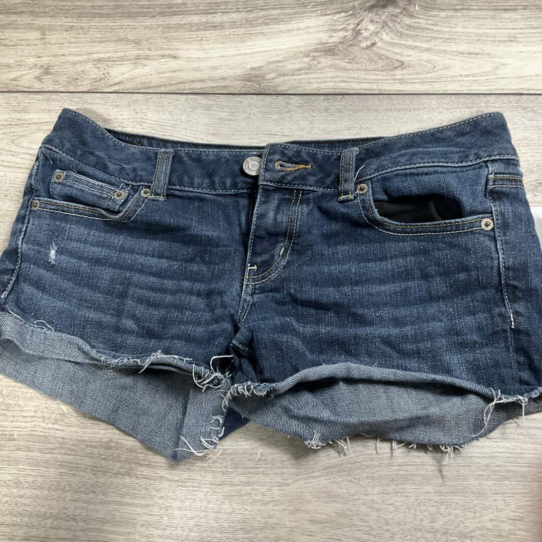 TEENS - Size 4 - Shorts