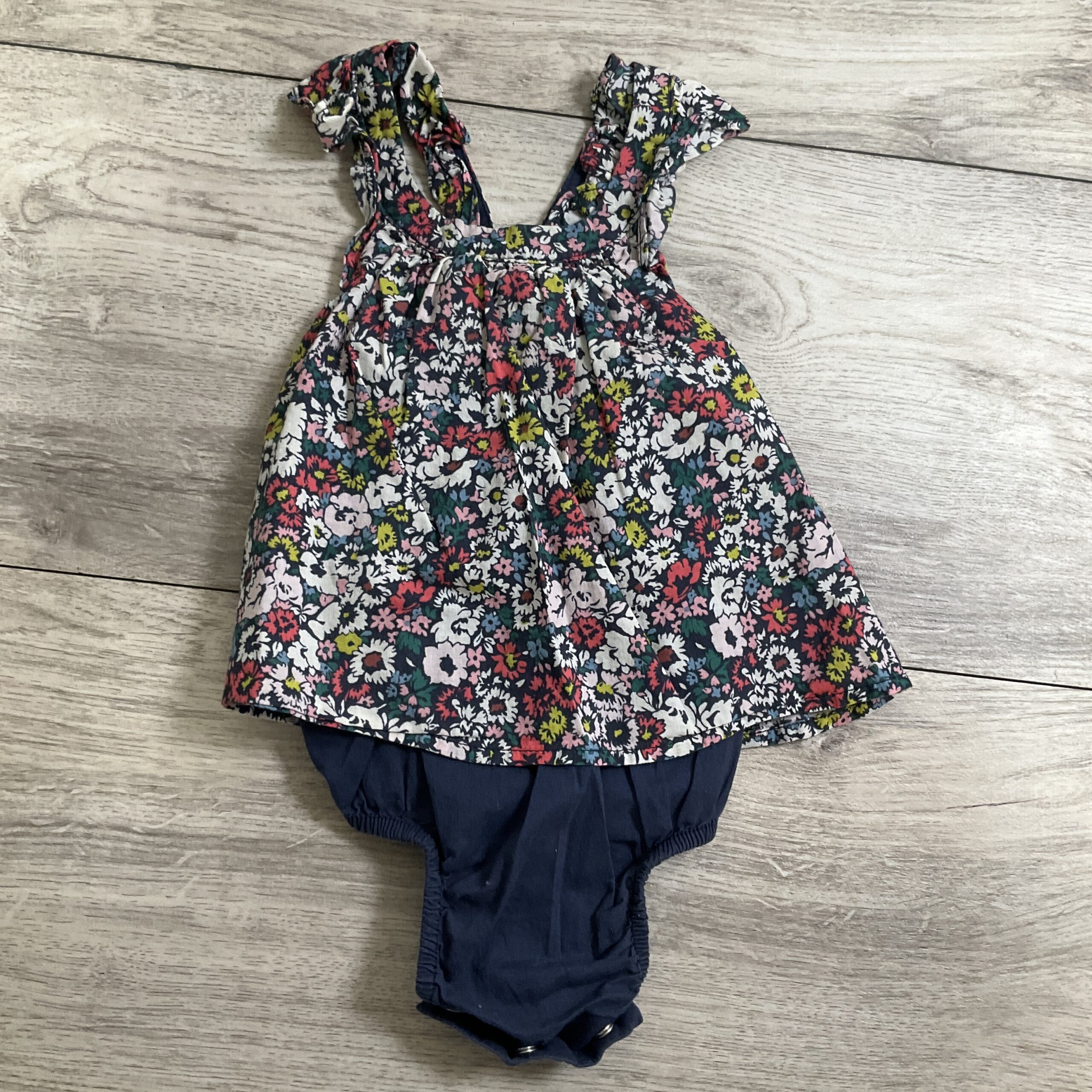 GIRLS - 3/6 Month - Onesie