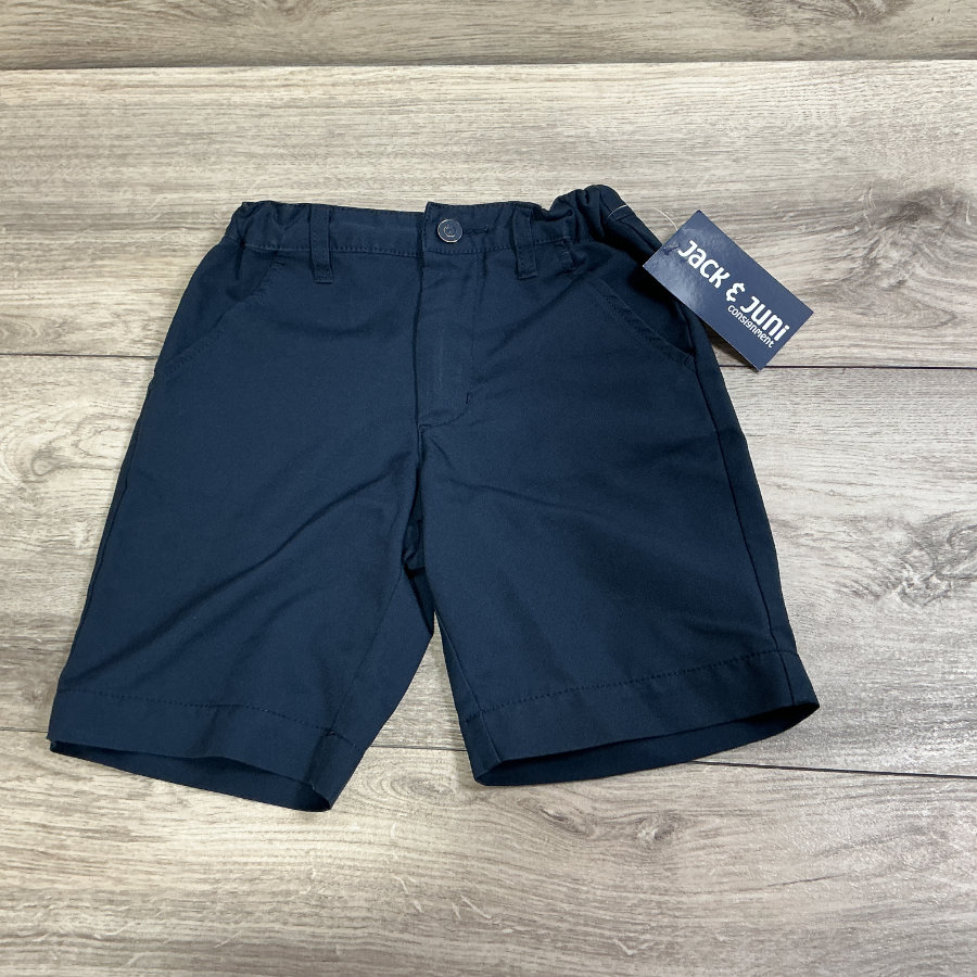 BOYS - Size 5 - Shorts