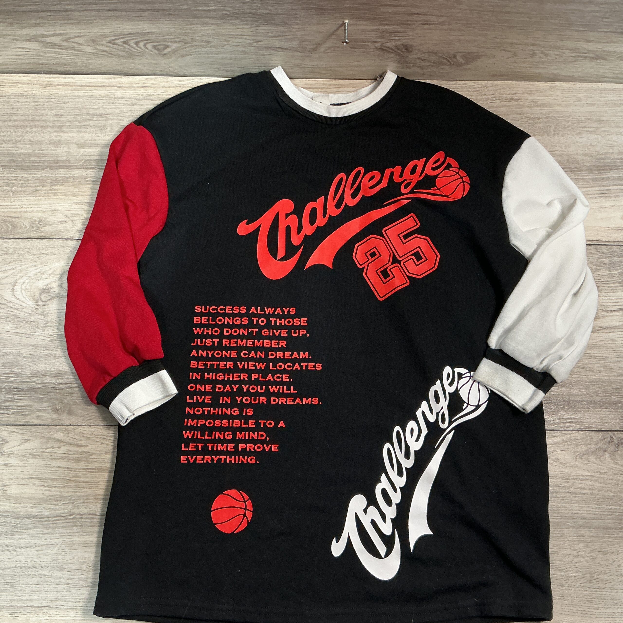 BOYS - Size 8 - Shirt