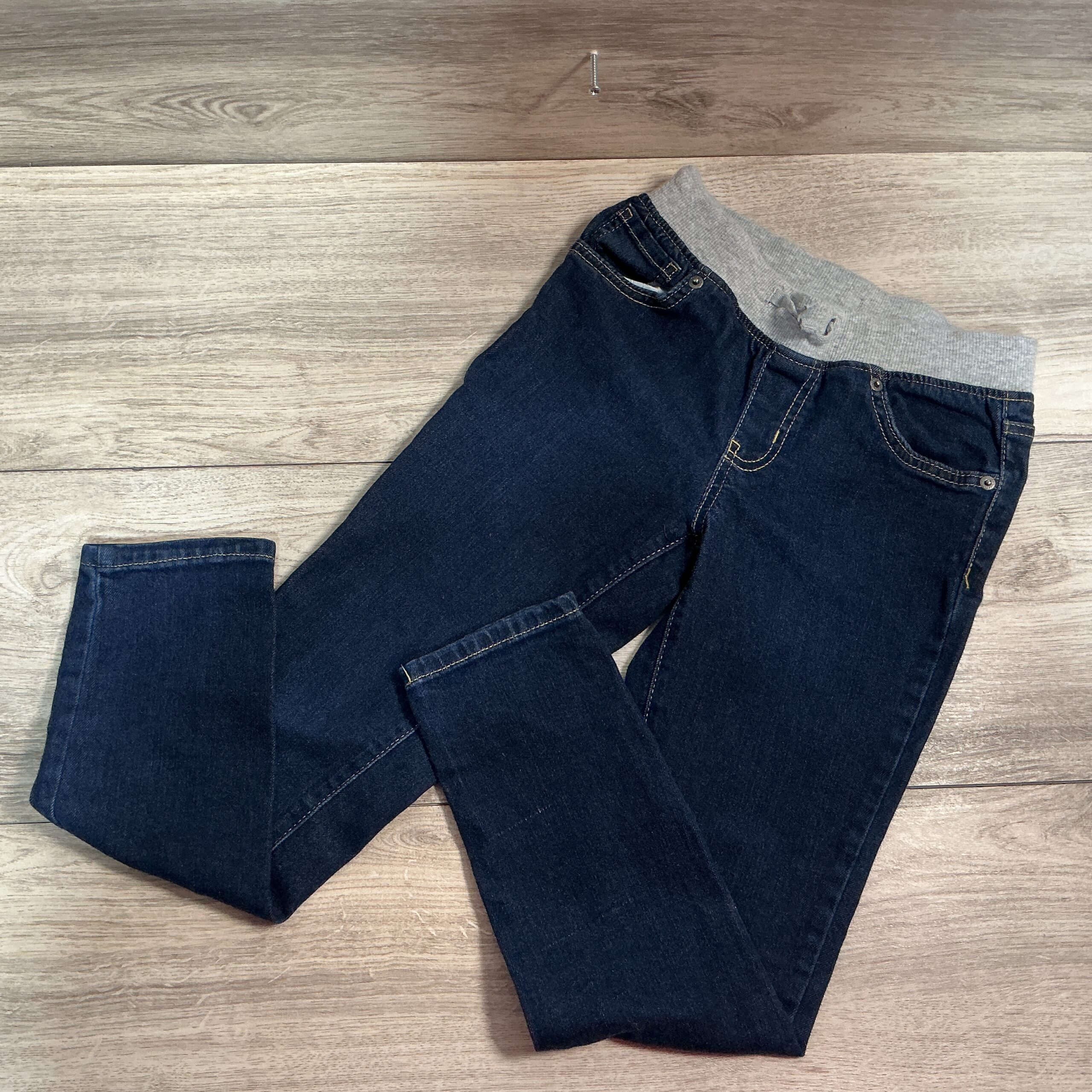 BOYS - Size 10 - Jeans