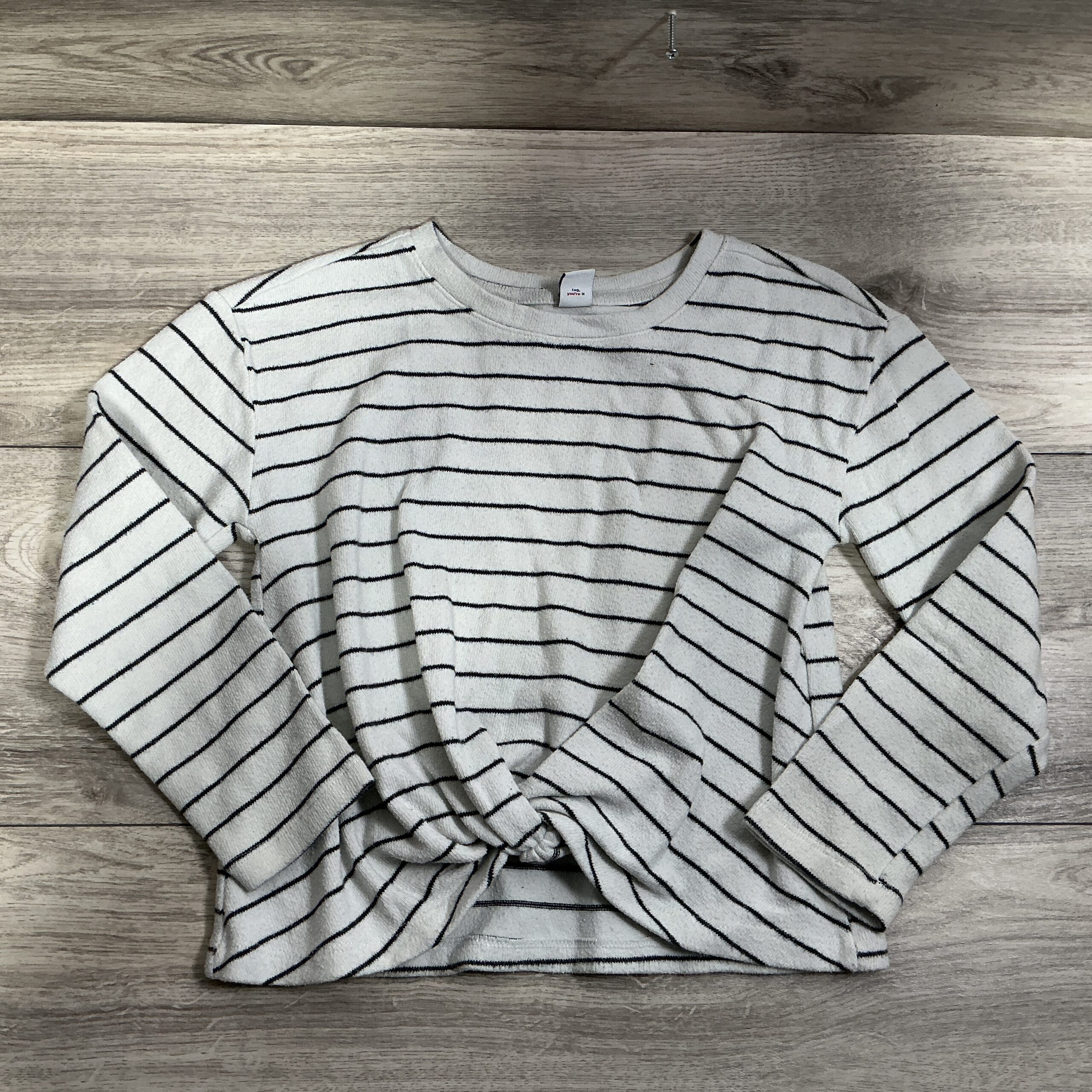 GIRLS - Size 8 - Shirt