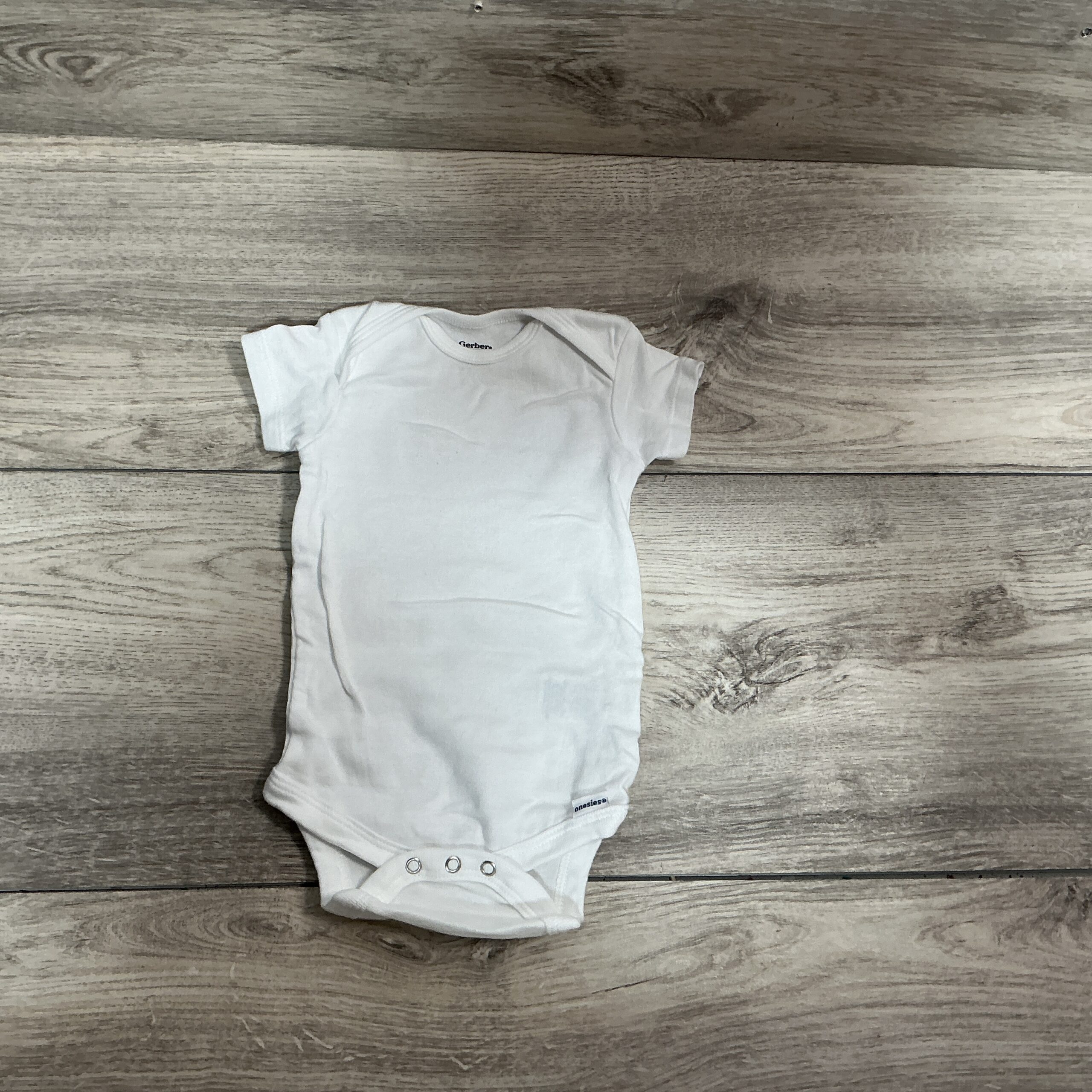 BOYS/GIRLS - 3/6 Month - Onesie
