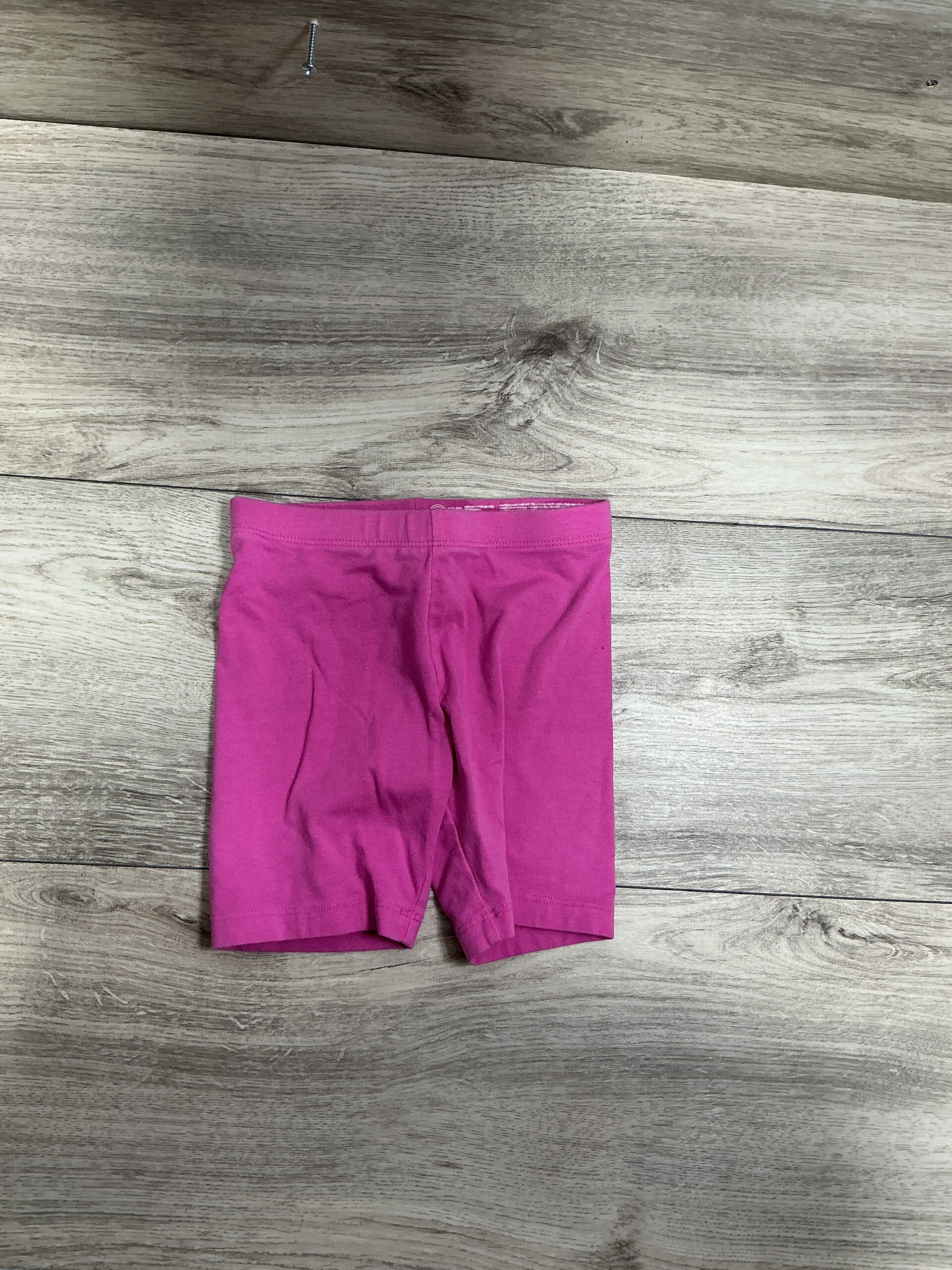 GIRLS - Size 6 - Shorts