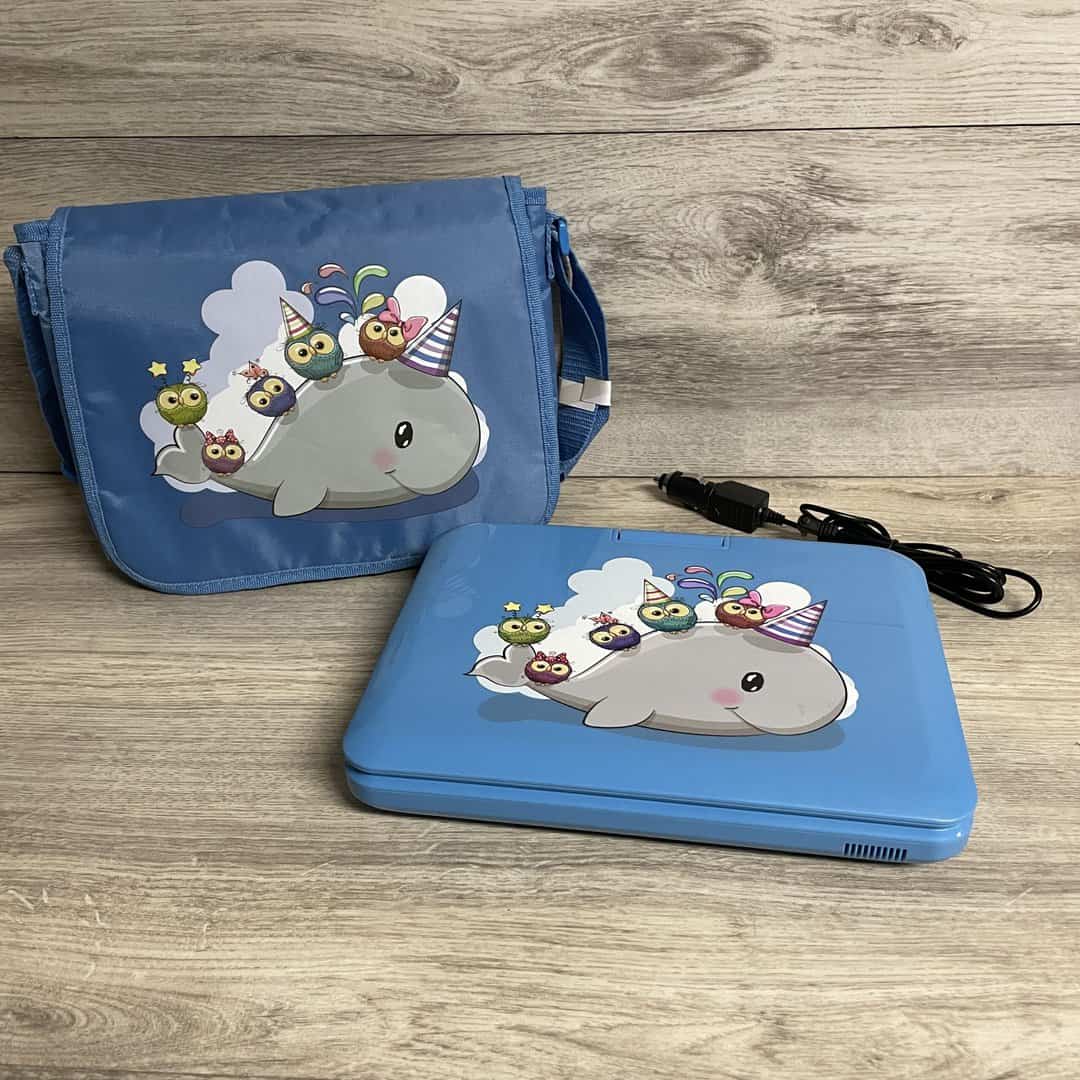 Kids DVD Player w/ Carry Case