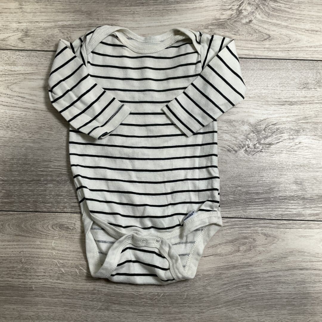 BOYS - 6/9 Month - Onesie
