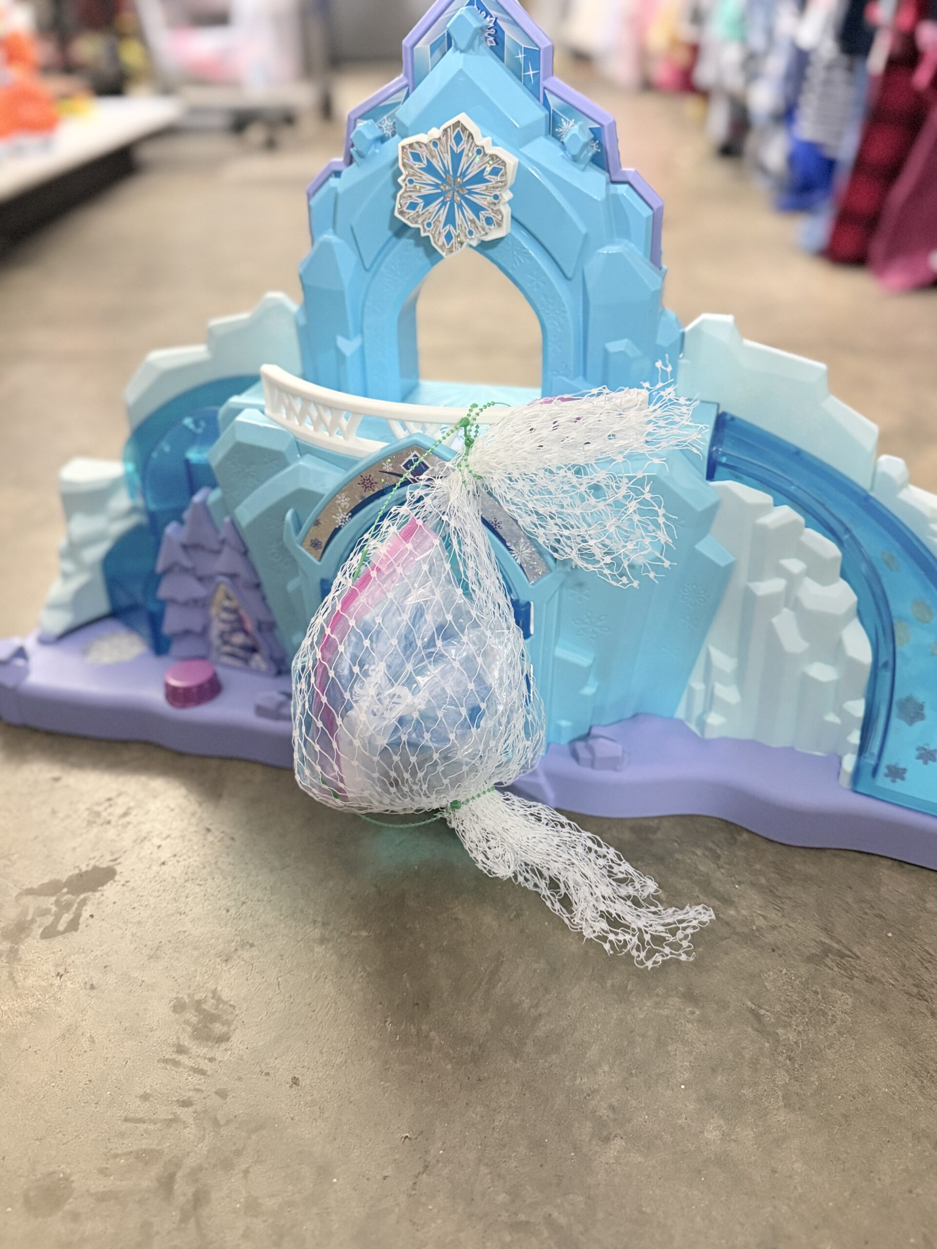 Disney Frozen Elsa’s Ice Palace Little People Toddler Musical Playset with Elsa & Olaf Figures