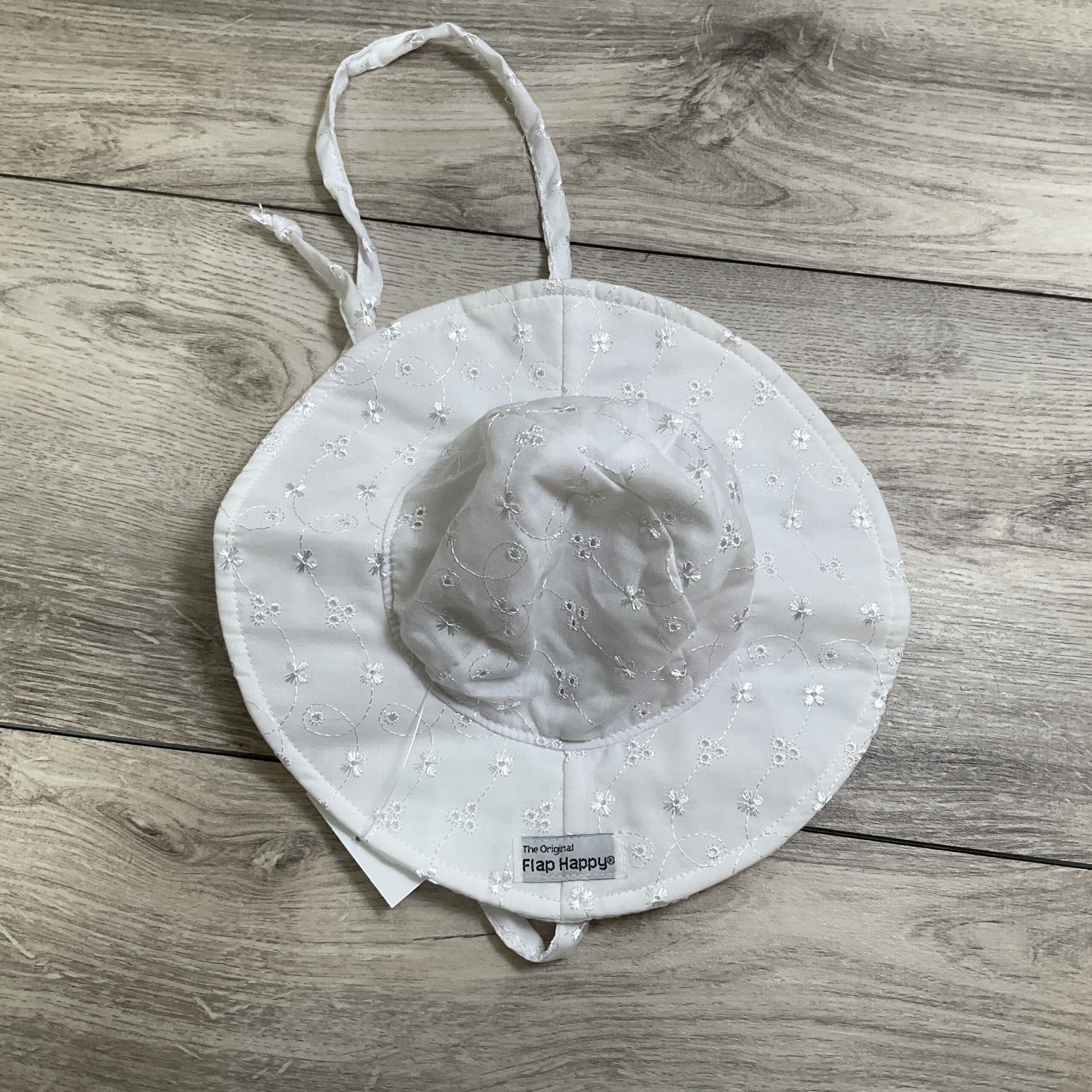 GIRLS - 0/3 Month - Sun Hat - Play Clothes Condition
