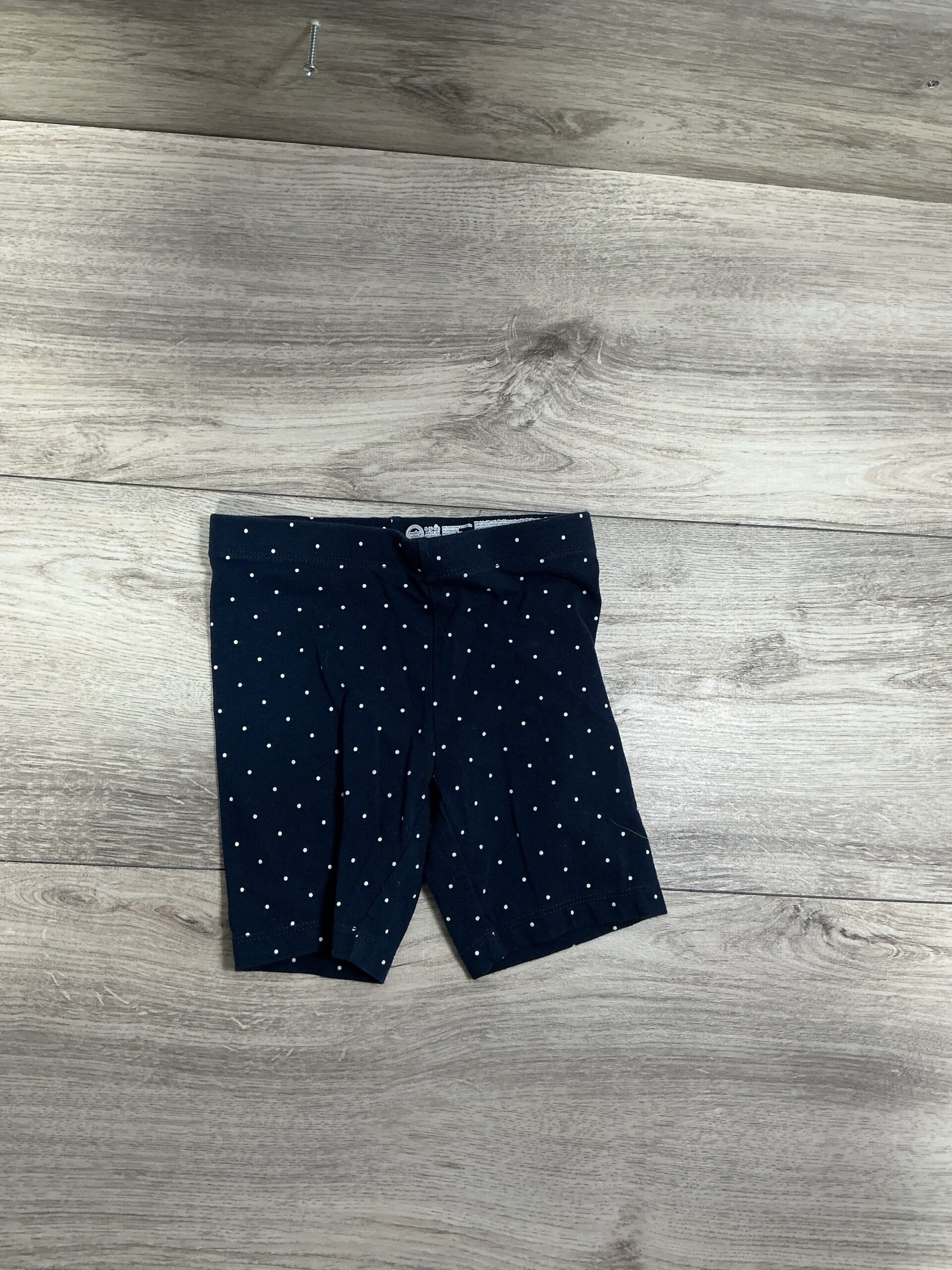 GIRLS - Size 6 - Shorts