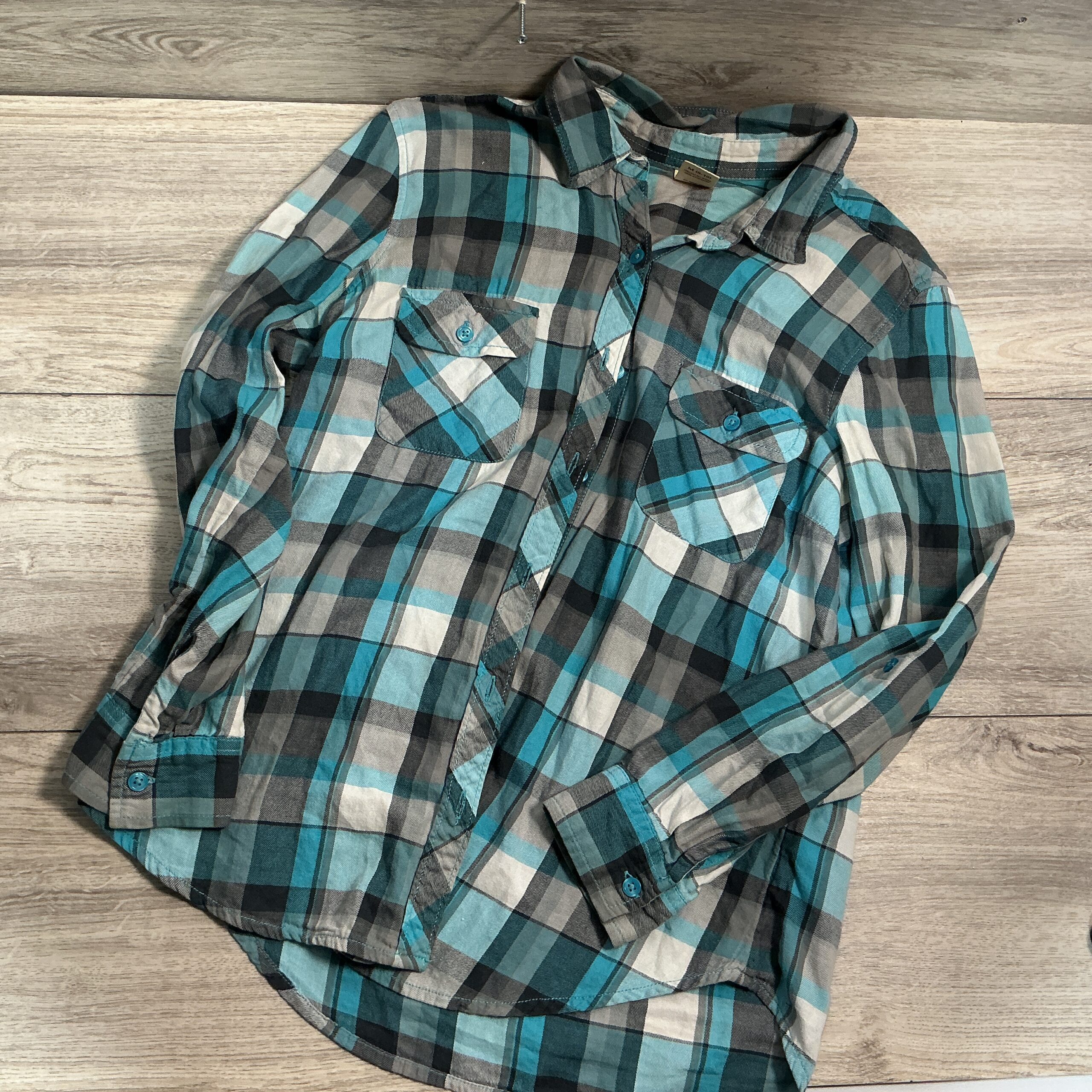 BOYS - 8/10 - Shirt