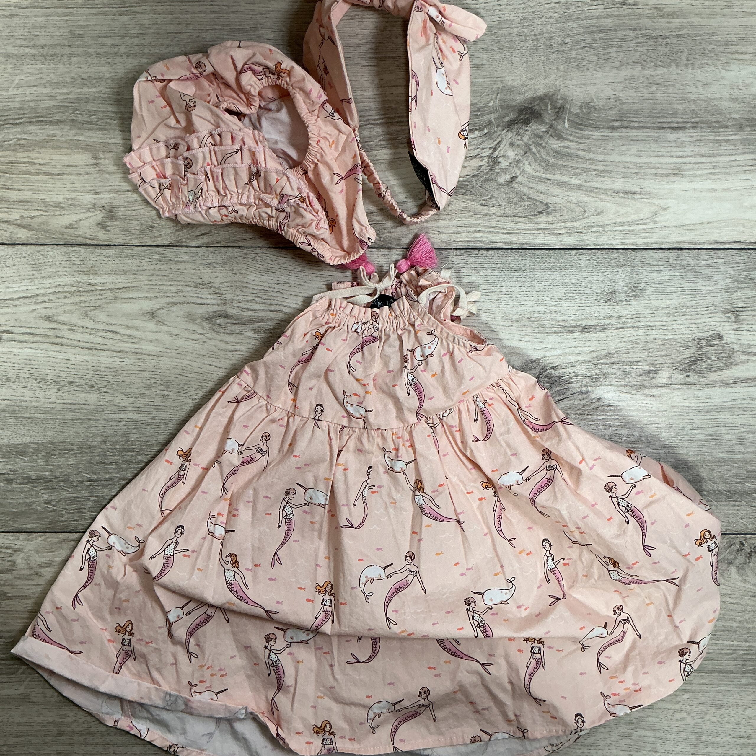 GIRLS - 12 Month - Outfit with Bow and Bloomers