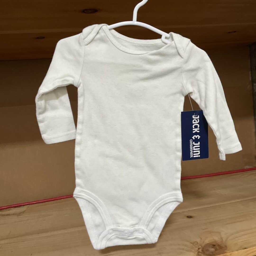 BOYS/GIRLS - 6 Month - Onesie - Play Clothes Condition